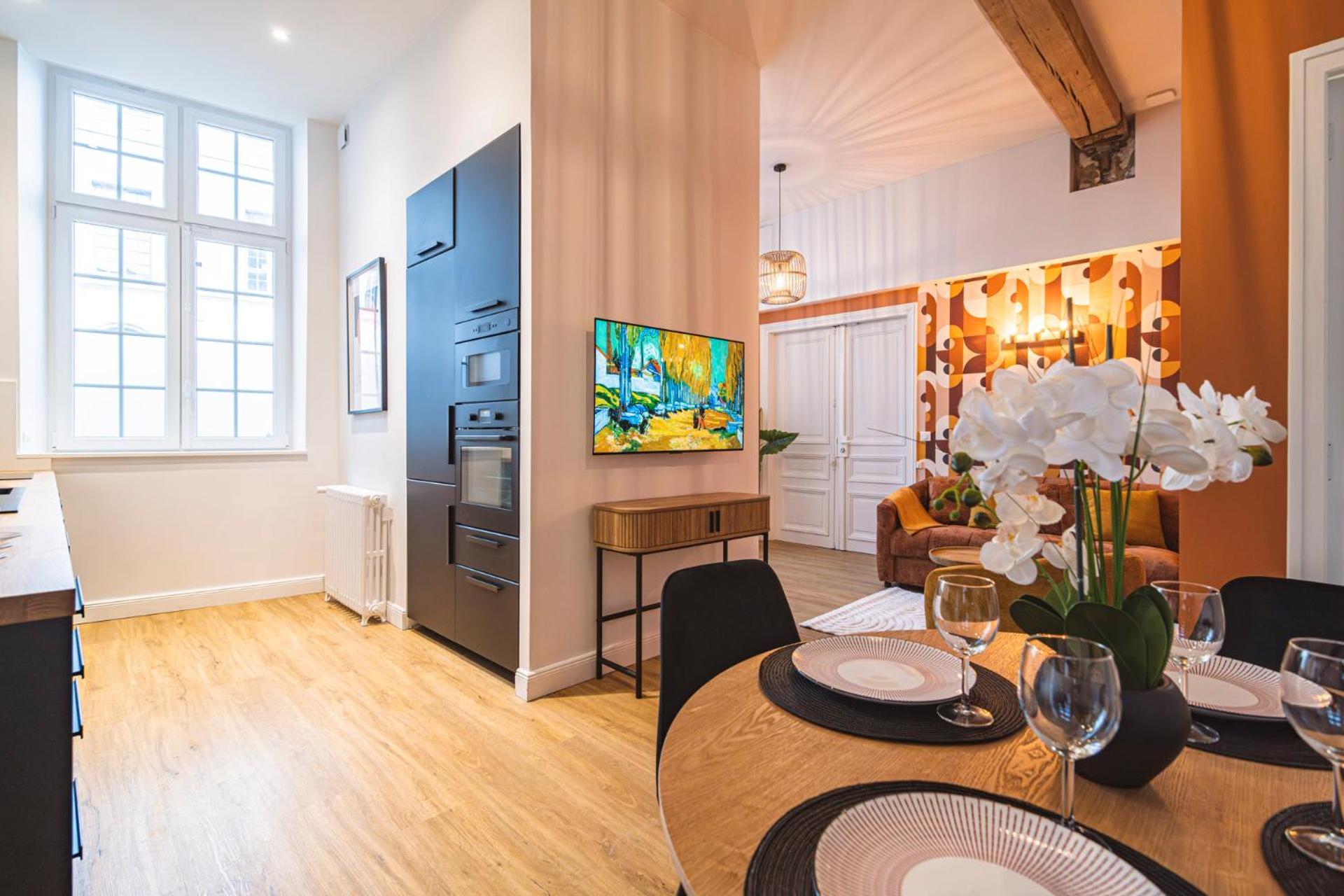 Mm Suites Loft Cathedrale Reims Exterior photo
